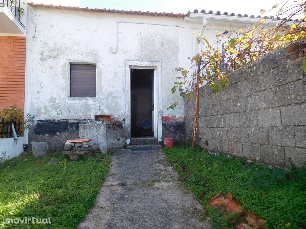 Moradia T3 / Reconstruir / Com Projeto Aprovado / Marrazes / Leiria - Grande imagem: 2/8