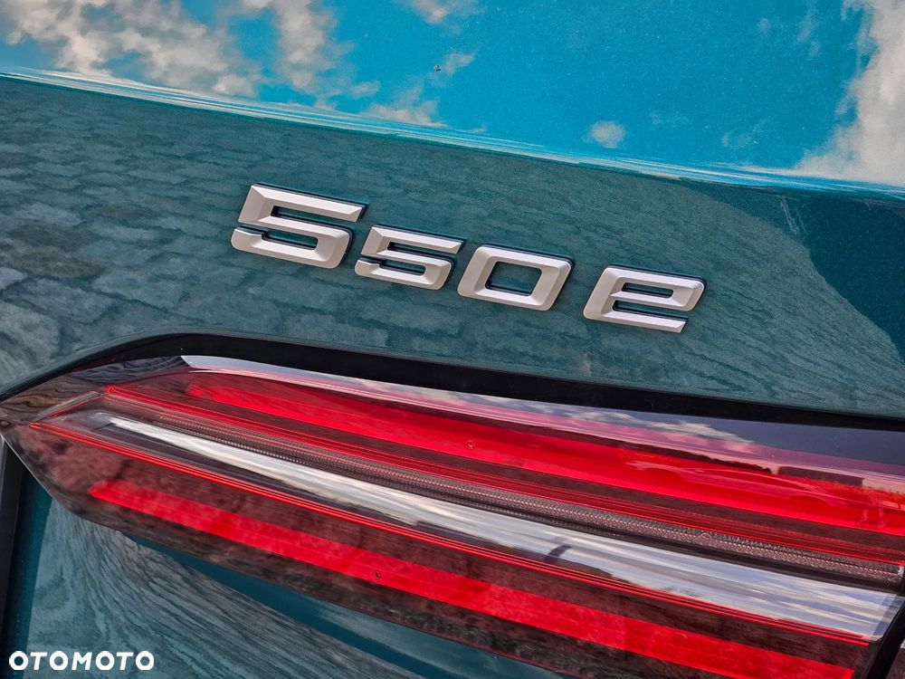 BMW Seria 5 550e xDrive PHEV M Sport - 16