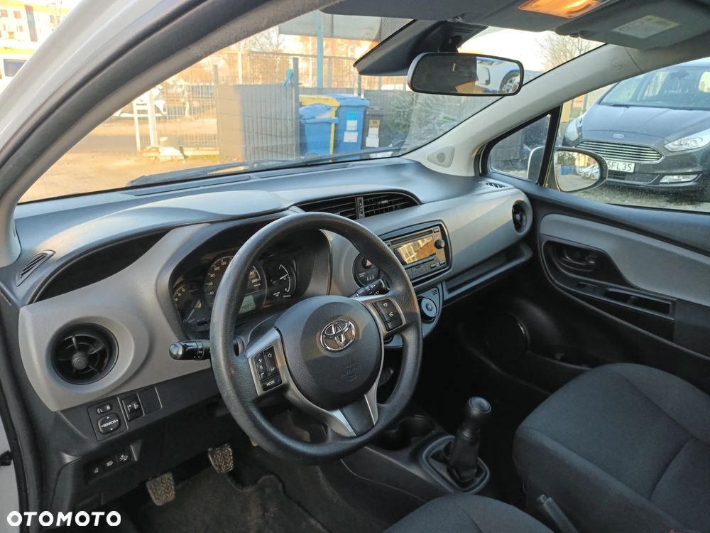 Toyota Yaris 1.0 Active - 14