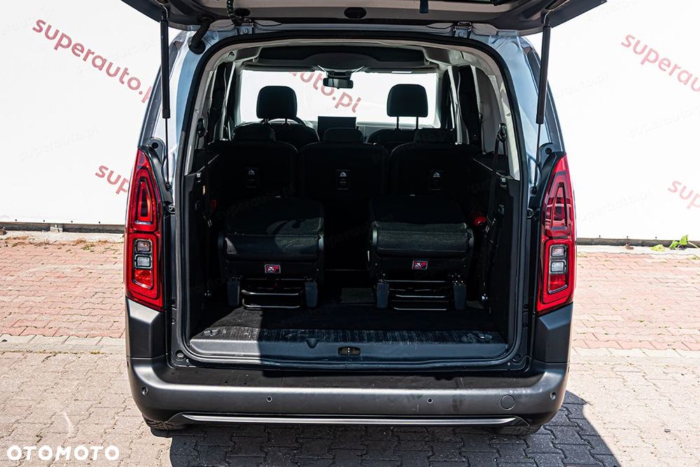 Citroën Berlingo XL 1.5 BlueHDI Max S&S EAT8 - 11