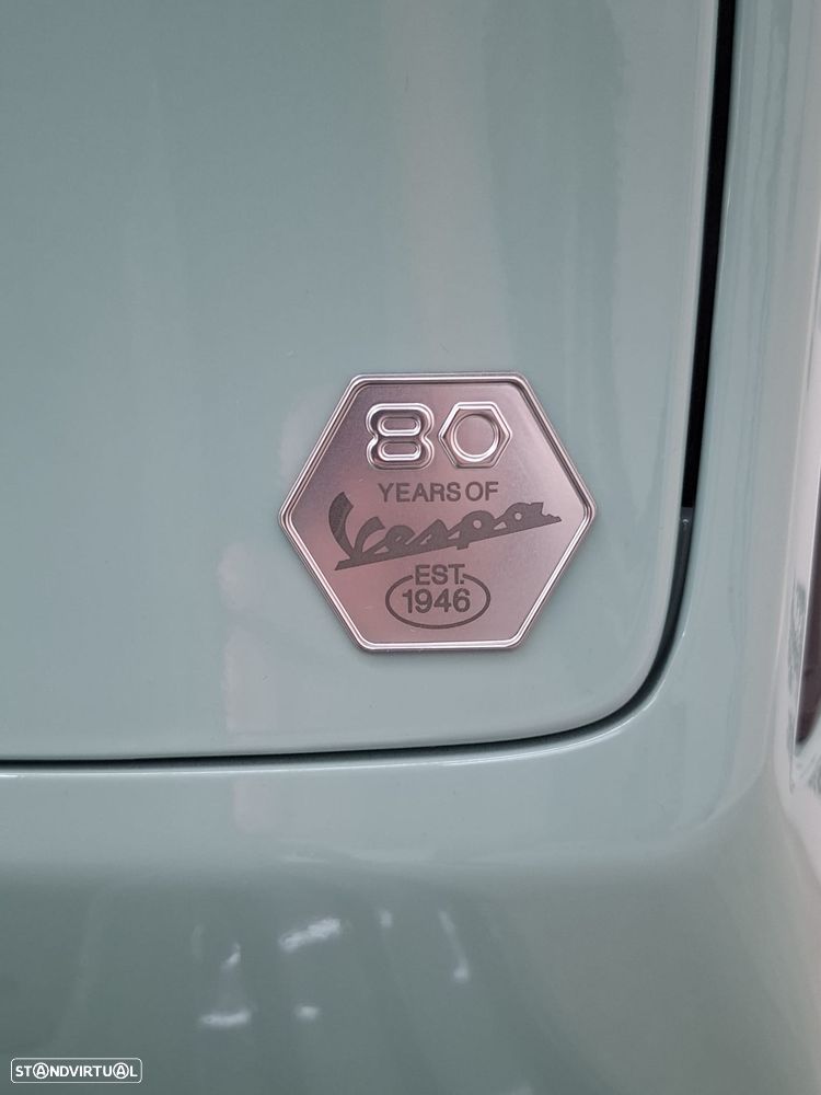 Vespa GTS Super EDIÇÃO 80 ANOS - GARANTIA DE FÁBRICA - 11