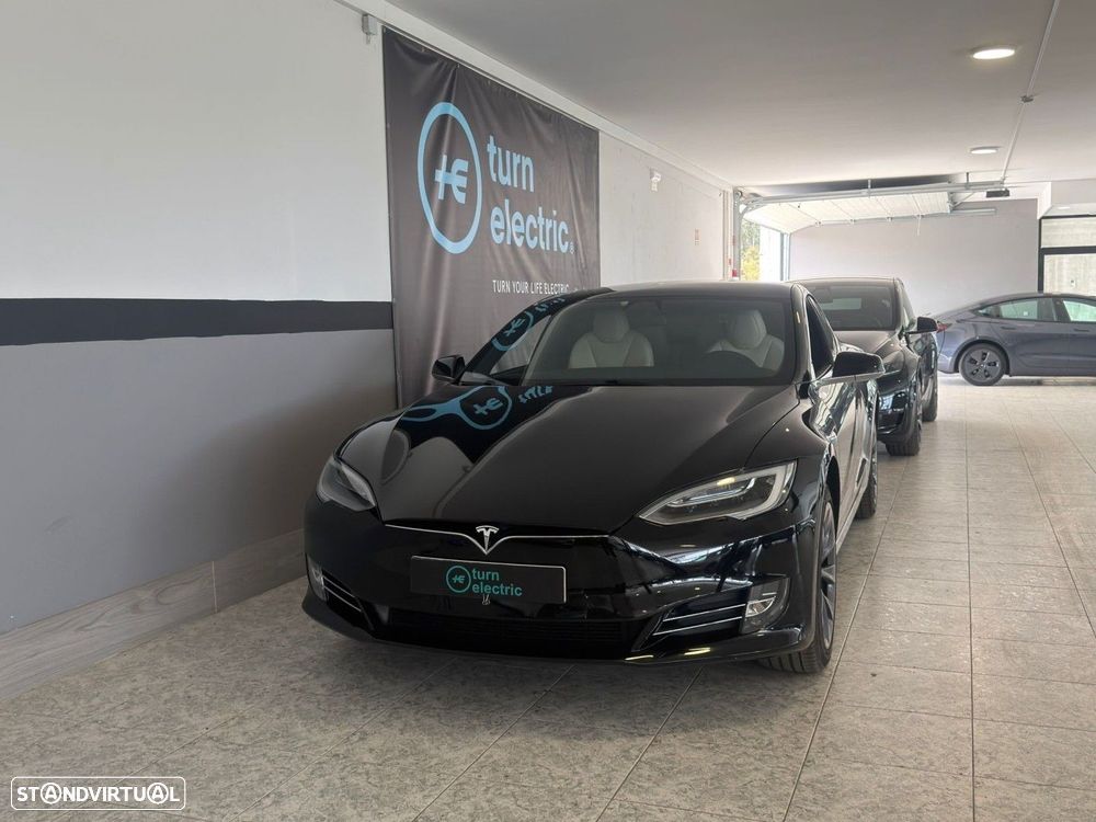 Tesla Model S Long Range - 2