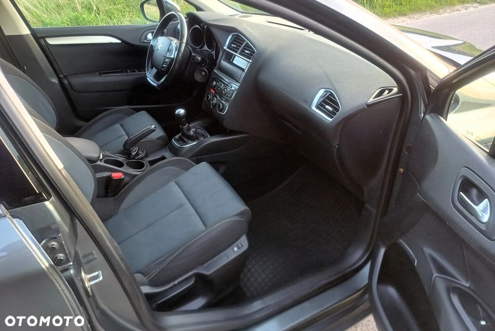Citroën C4 VTi 120 Exclusive - 18
