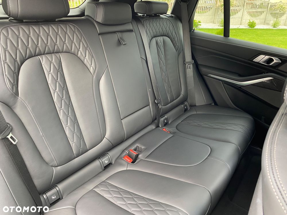 BMW X5 xDrive40d - 22