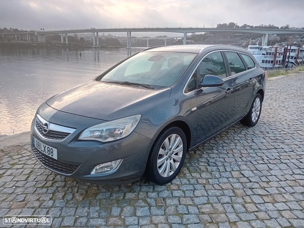 Opel Astra Caravan 1.7 CDTi Cosmo Plus - 29