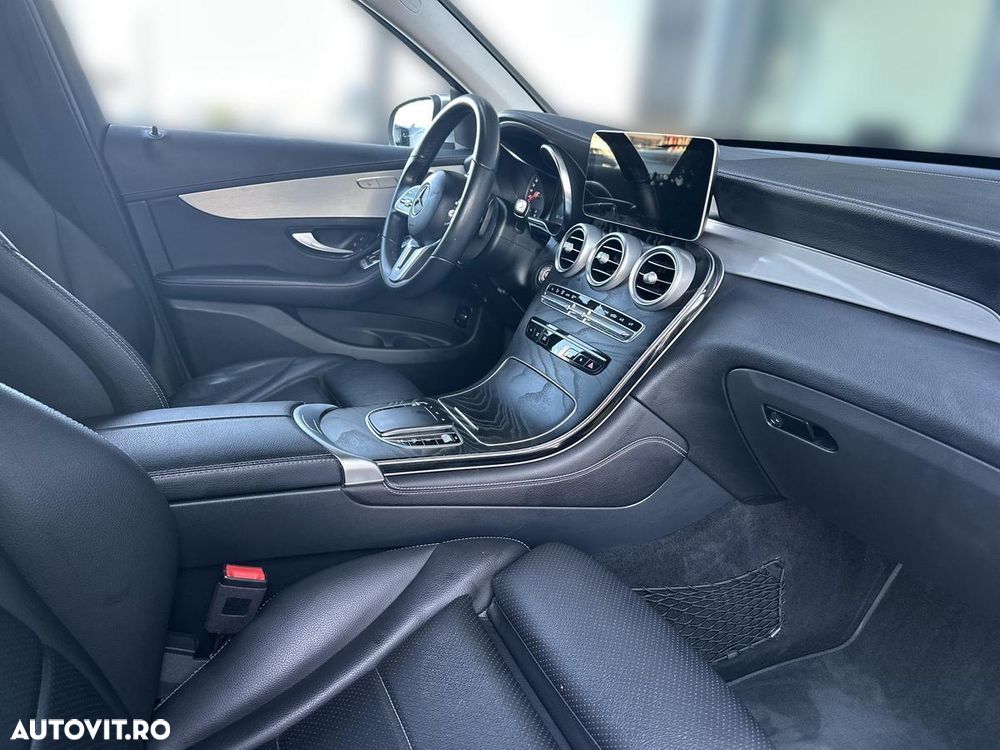 Mercedes-Benz GLC 220 d 4Matic 9G-TRONIC - 13