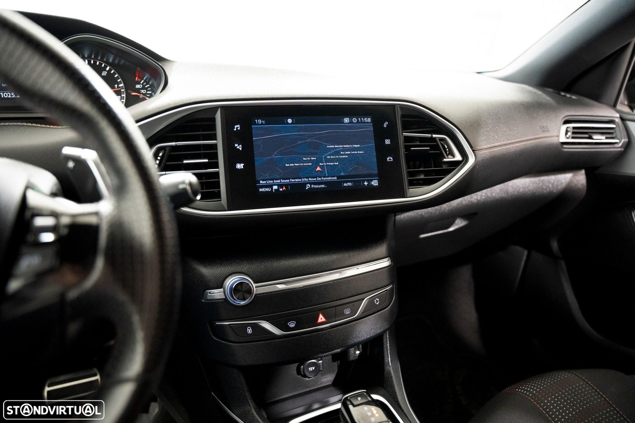 Peugeot 308 SW 1.5 BlueHDi GT EAT8 - 5