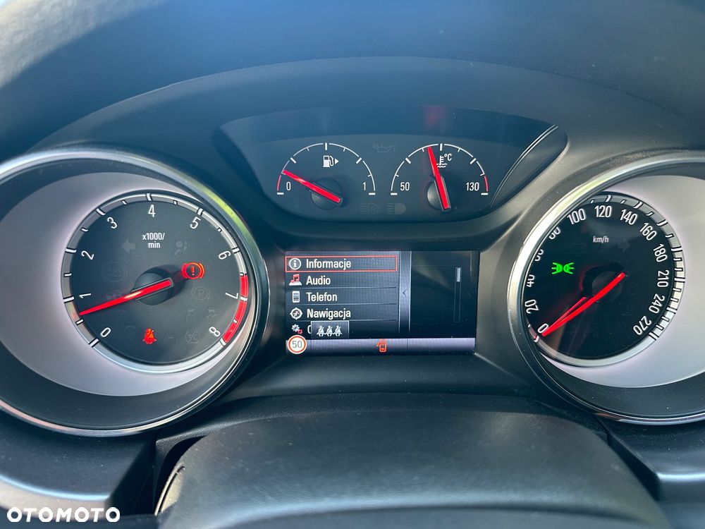 Opel Astra 1.4 T Elite - 21