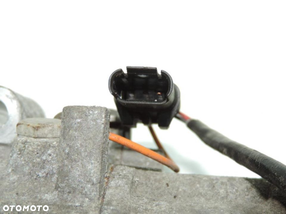 SPRĘŻARKA KLIMATYZACJI BMW E81 E87 9182794 - 5