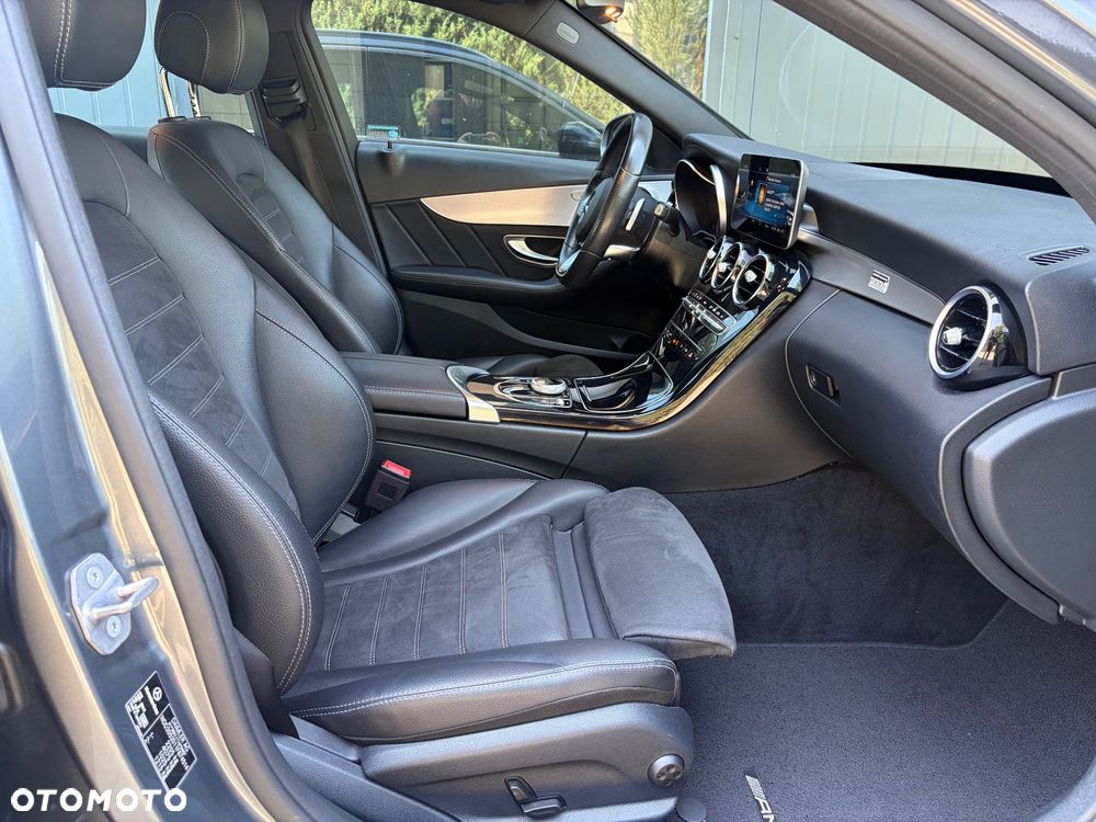 Mercedes-Benz Klasa C 200 d 9G-TRONIC AMG Line - 31