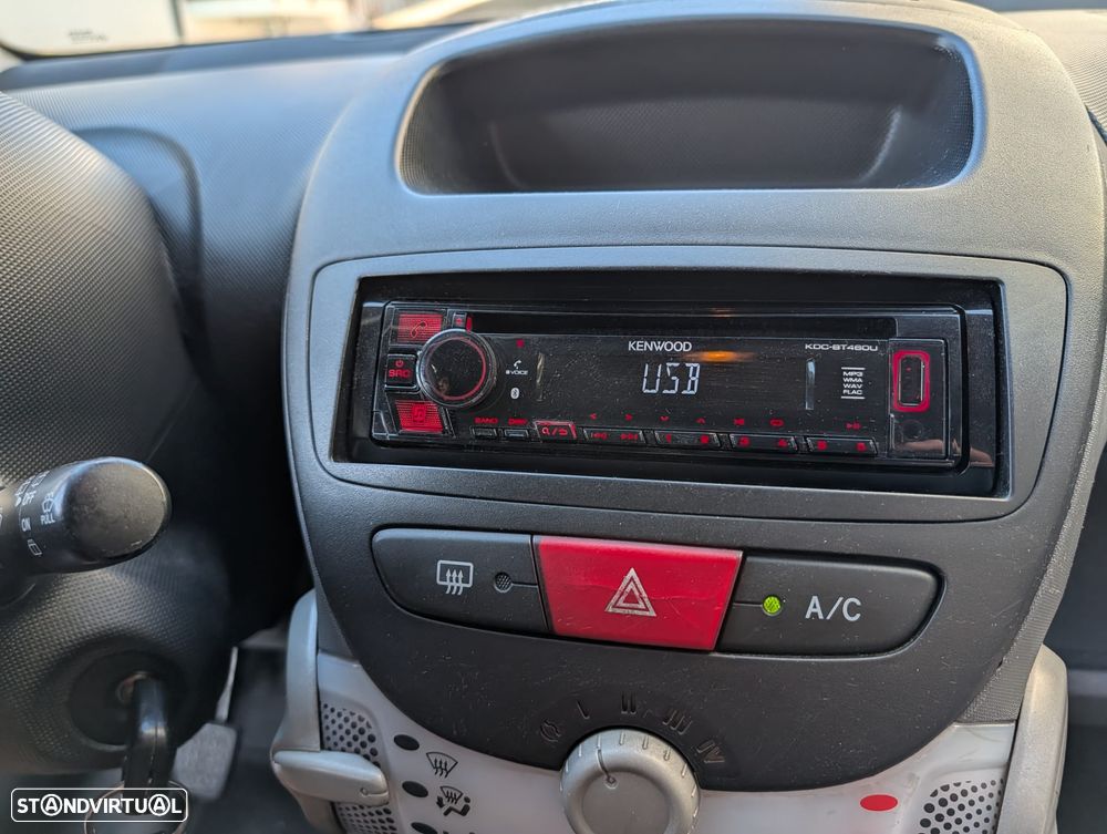Peugeot 107 1.0 Black&Silver - 15