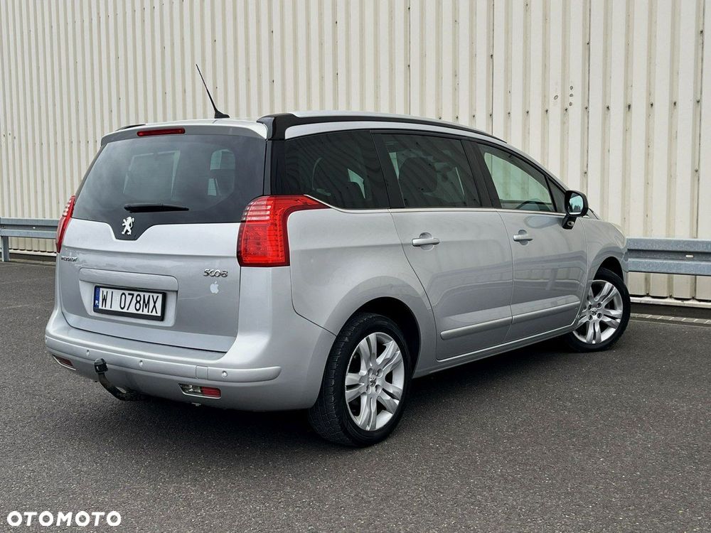 Peugeot 5008 2.0 HDi Allure 7os - 10