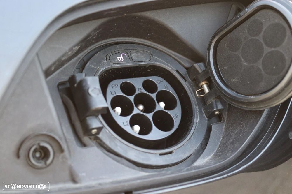 Mercedes-Benz C 300 - 15