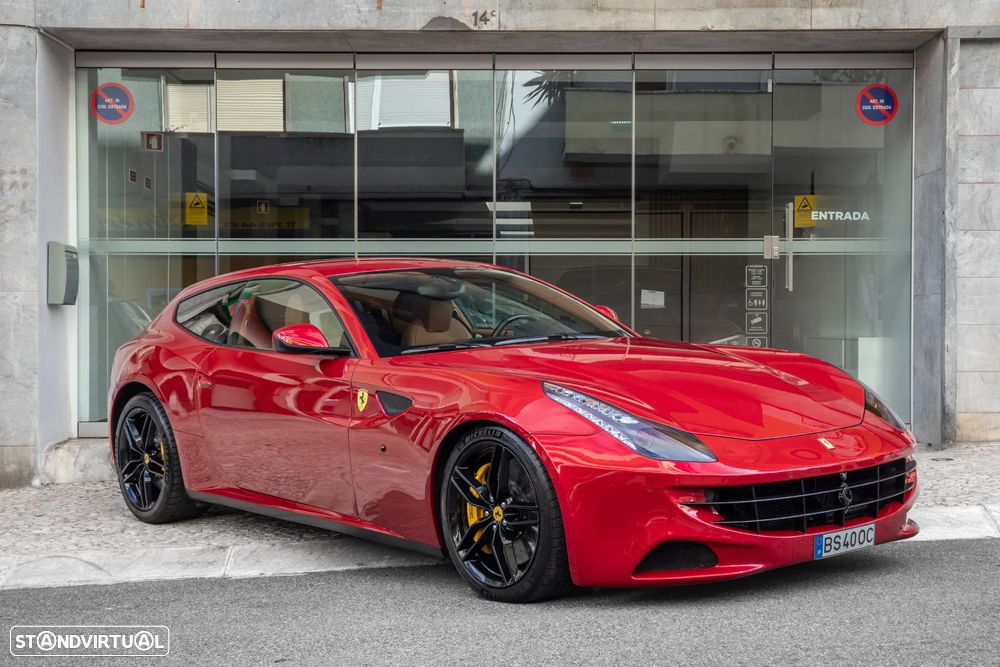Ferrari FF 6.3 V12 - 3