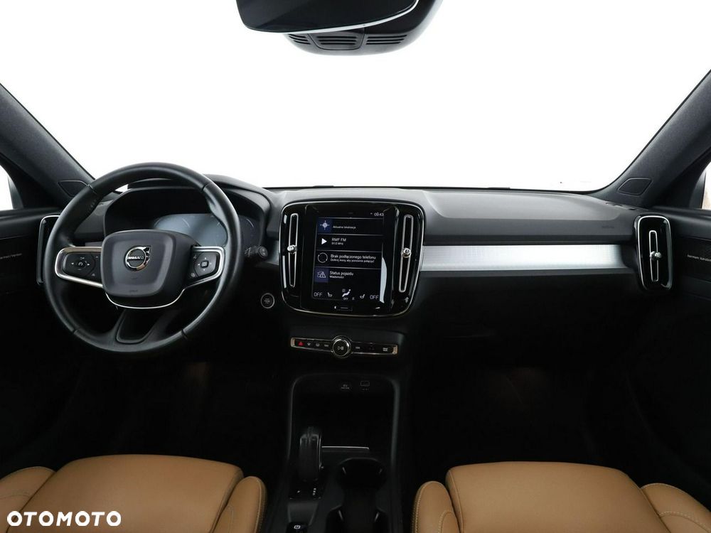 Volvo XC 40 D4 AWD Momentum Pro - 16