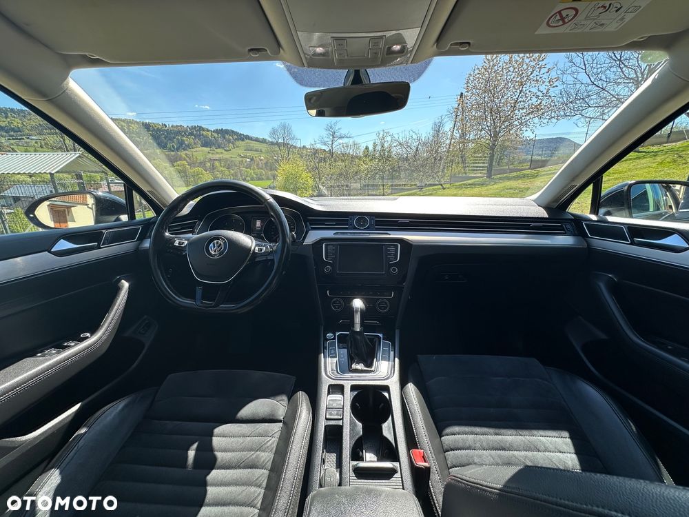 Volkswagen Passat - 15