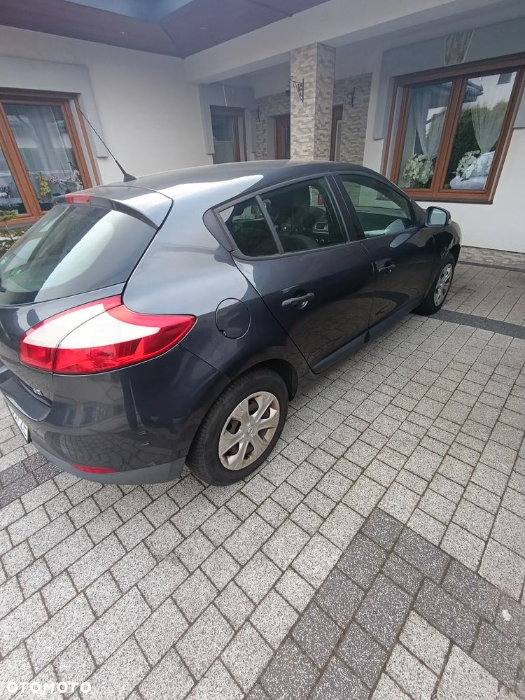 Renault Megane 1.5 dCi Alize - 4