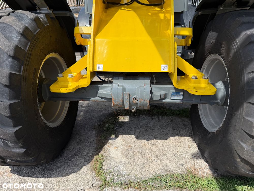 Wacker Neuson Ładowarka WL52 - 22
