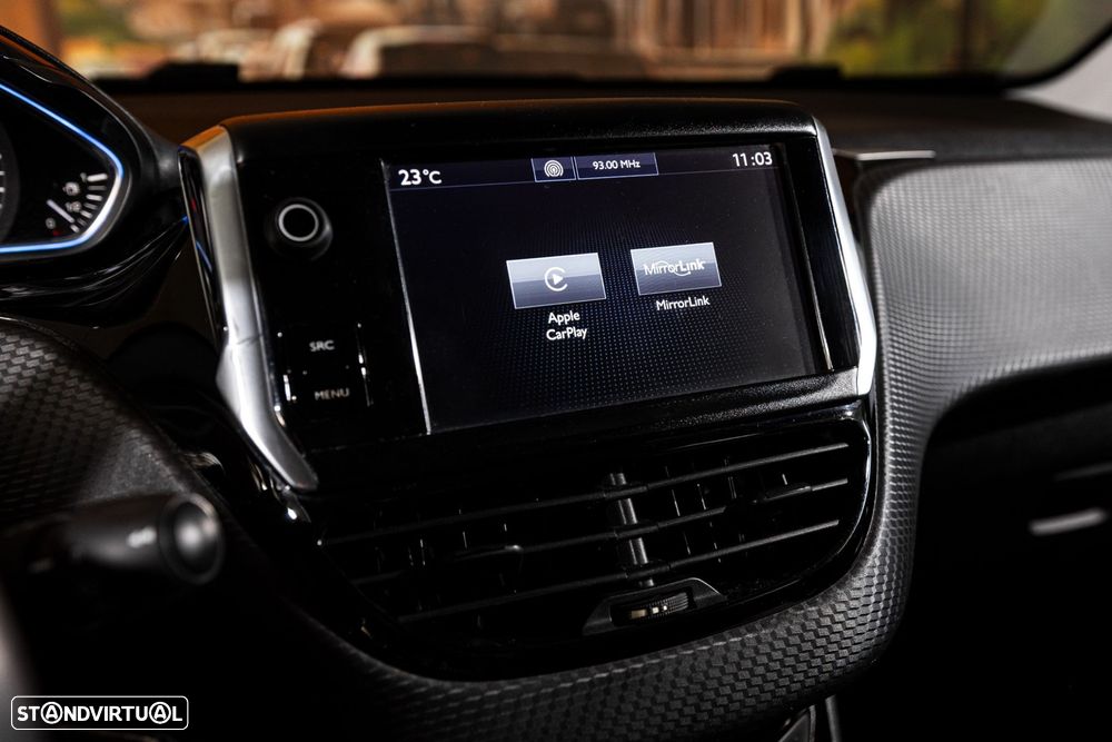 Peugeot 2008 1.6 BlueHDi Allure - 16