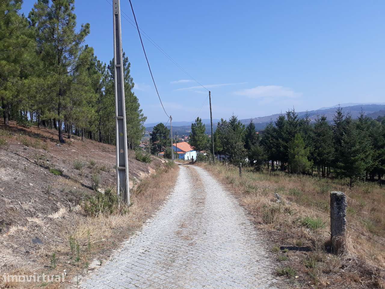 Terreno para construção com 1.000 m2 e projecto aprovado - Grande imagem: 3/5