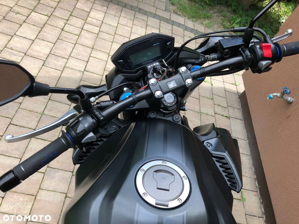 Honda CB - 20