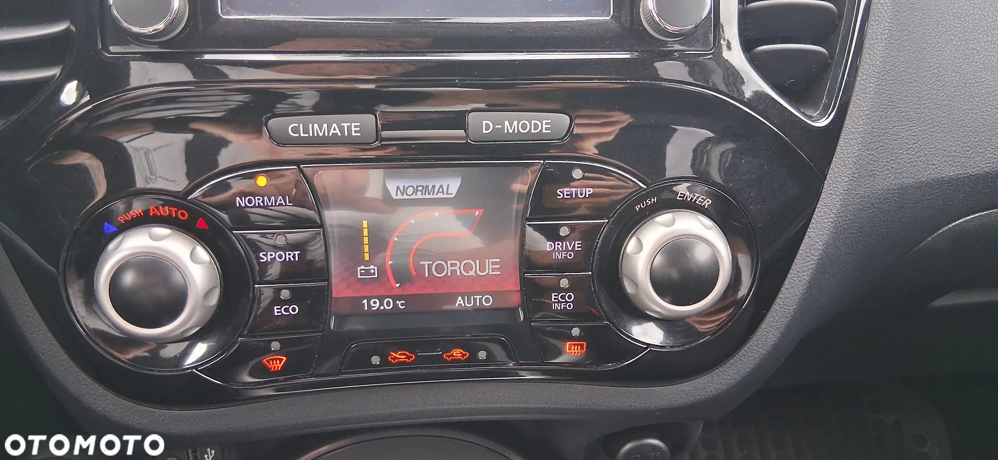 Nissan Juke 1.6 N-Connecta - 17