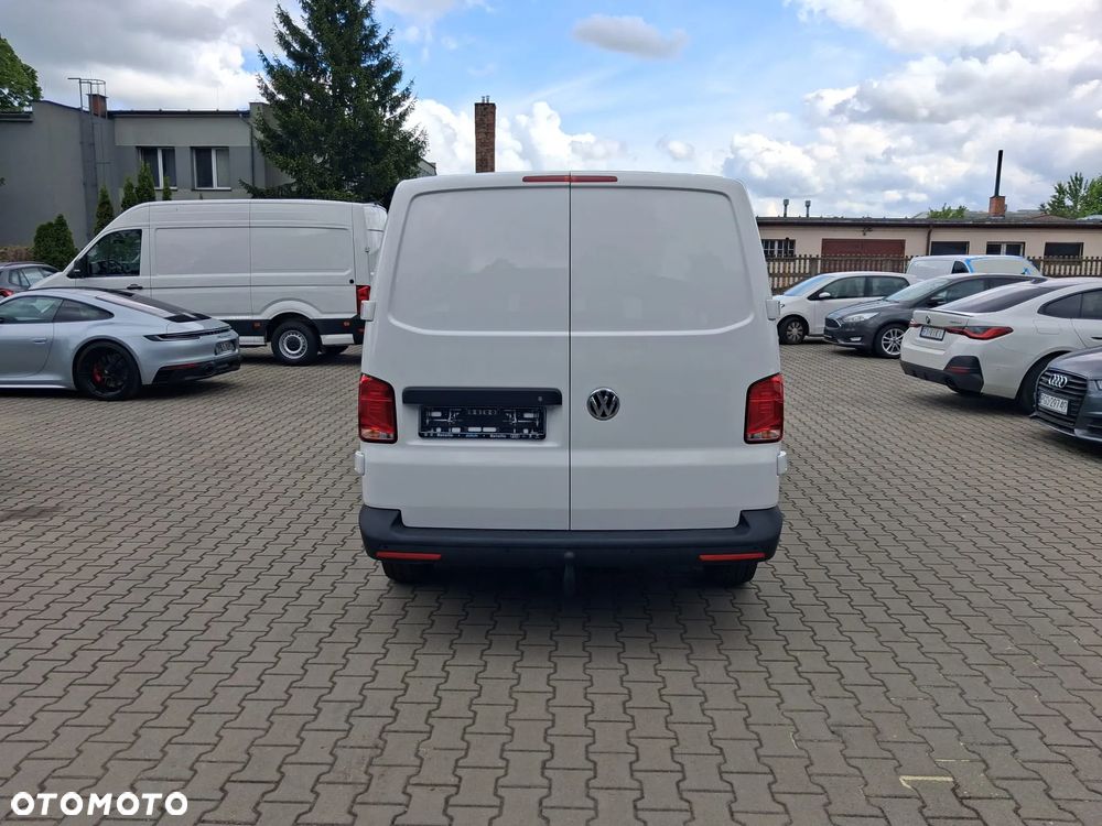 Volkswagen Transporter T6 - 6