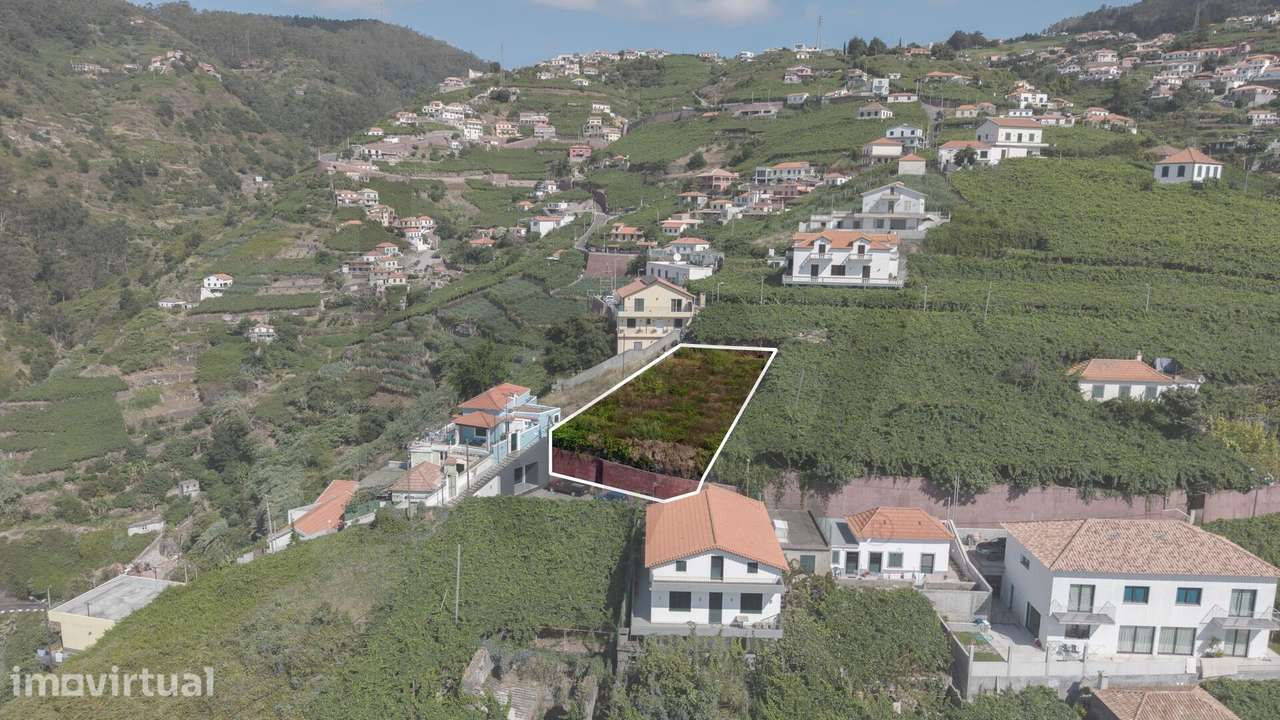 Exclusivo Terreno de 440 m2 no Estreito de Câmara de Lobos com Vista P - Grande imagem: 2/22
