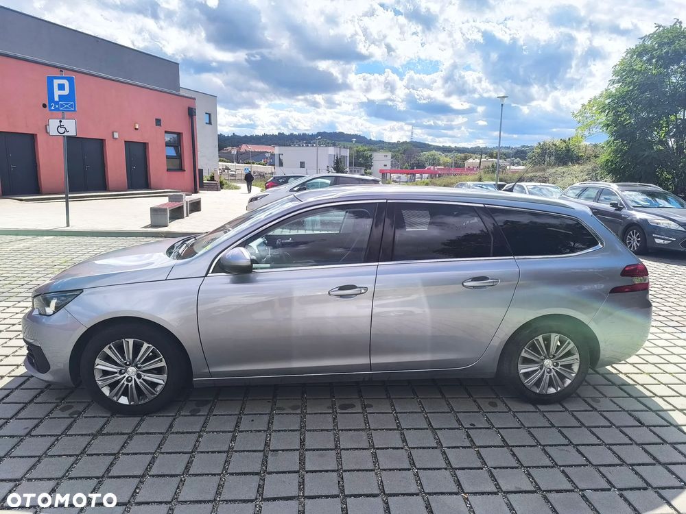 Peugeot 308 - 6