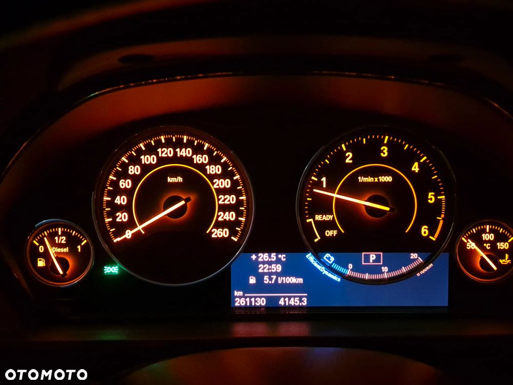 BMW 3GT 320d Sport-Aut Sport Line - 36