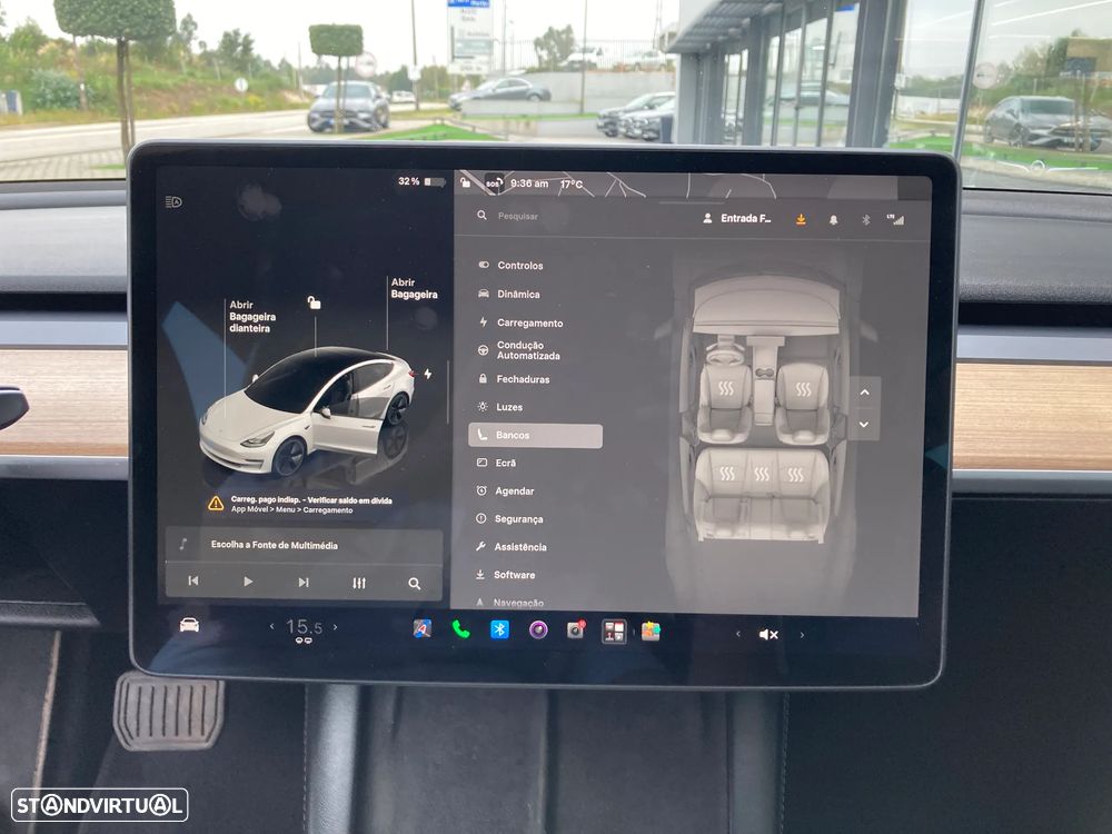 Tesla Model 3 RWD - 32