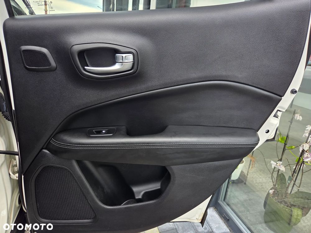 Jeep Compass 1.4 MultiAir Business Line - 17