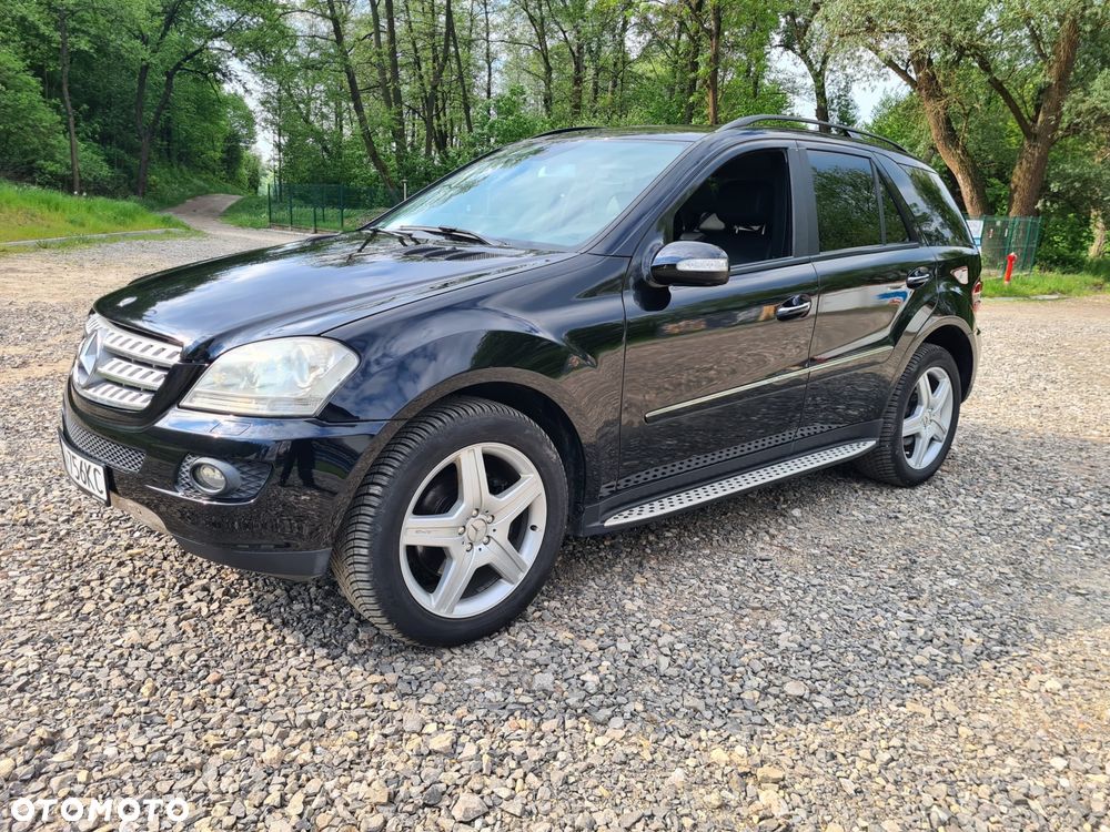 Mercedes-Benz ML - 4