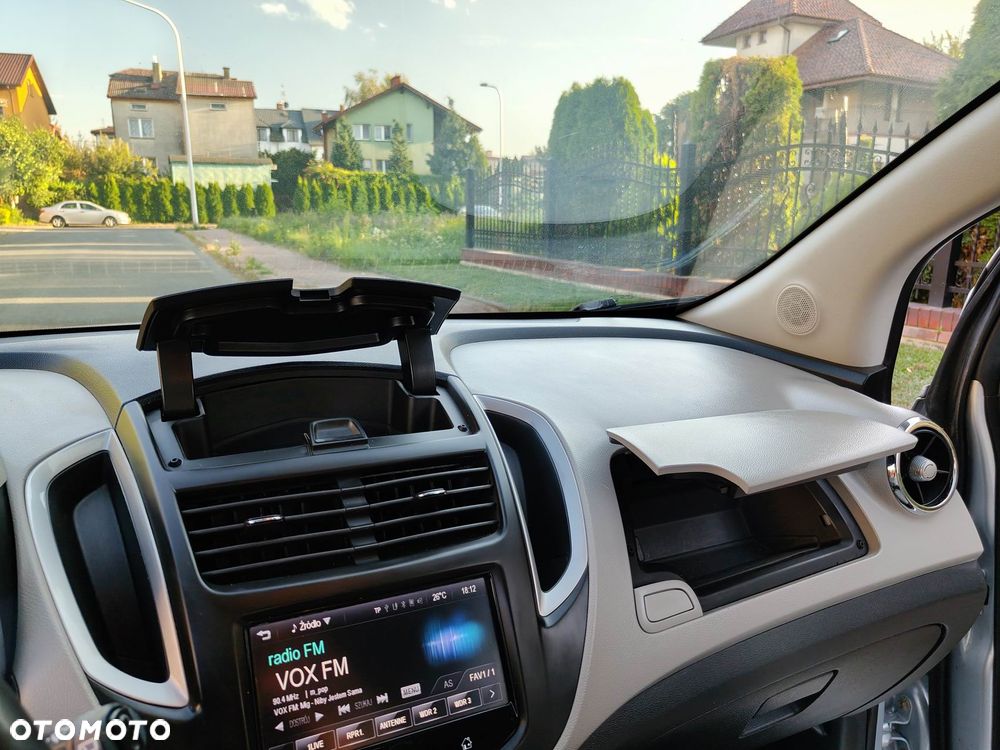 Chevrolet Trax 1.7 D LTZ - 25