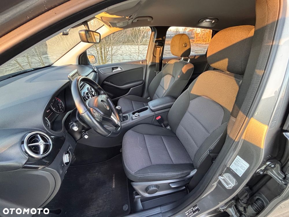 Mercedes-Benz Klasa B 180 CDI BlueEFFICIENCY Edition Style - 10