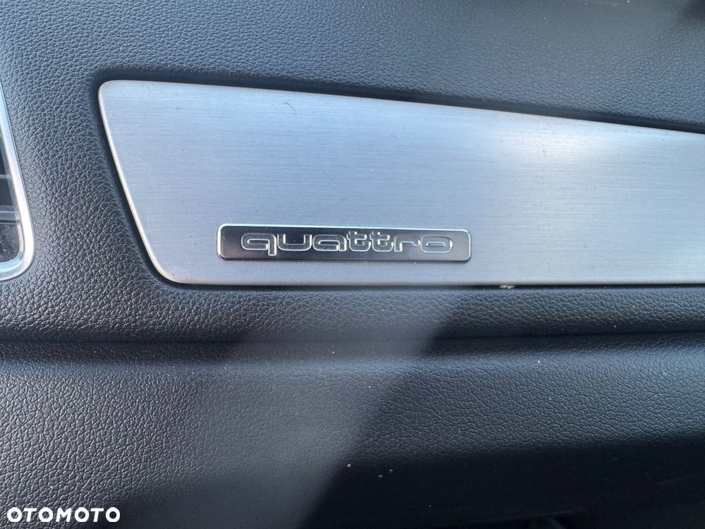 Audi Q3 2.0 TDI Quattro S tronic design - 24