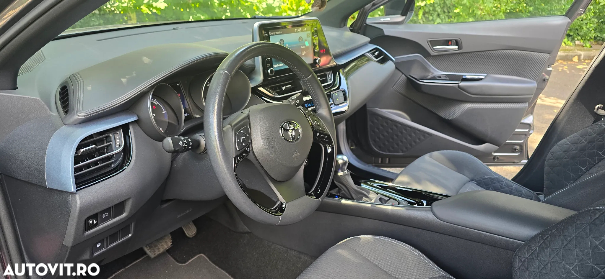 Toyota C-HR 1.8 HSD 122 CP 4x2 CVT C-ult Style - 12
