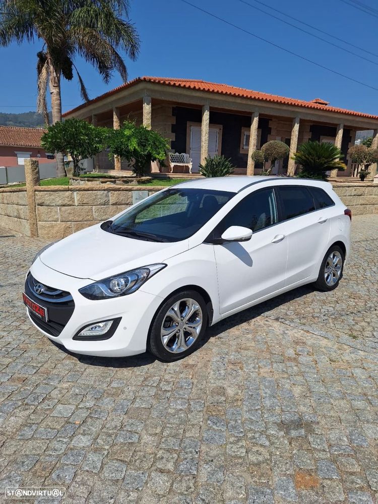 Hyundai i30 SW 1.6 CRDi Style J17 - 1