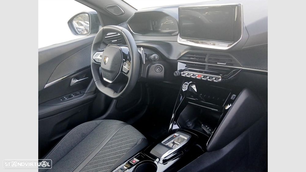 Peugeot 2008 - 21