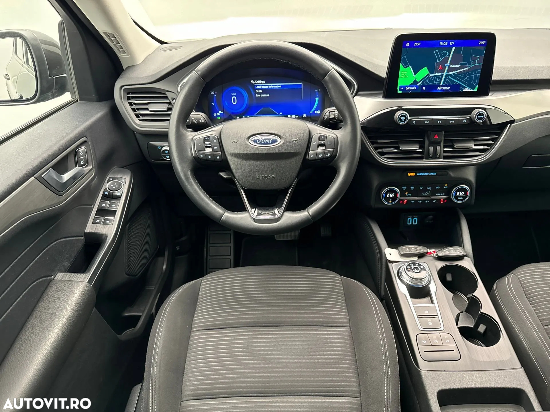 Ford Kuga 1.5 TDCi 2x4 Aut. Titanium - 9