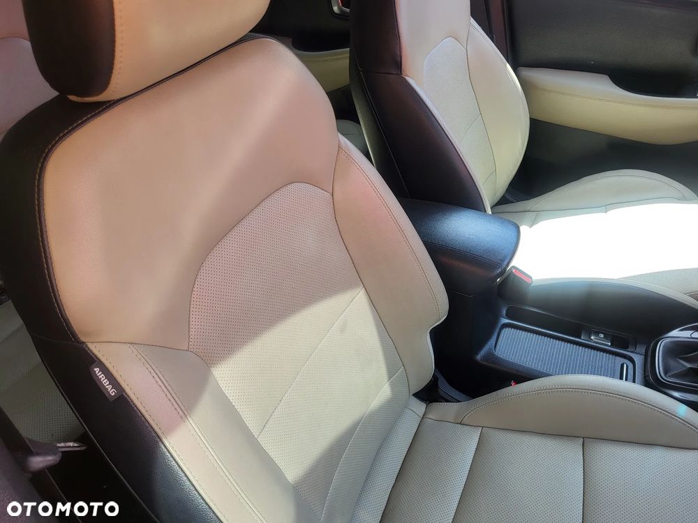 Kia Carens 1.7 CRDi Spirit - 32
