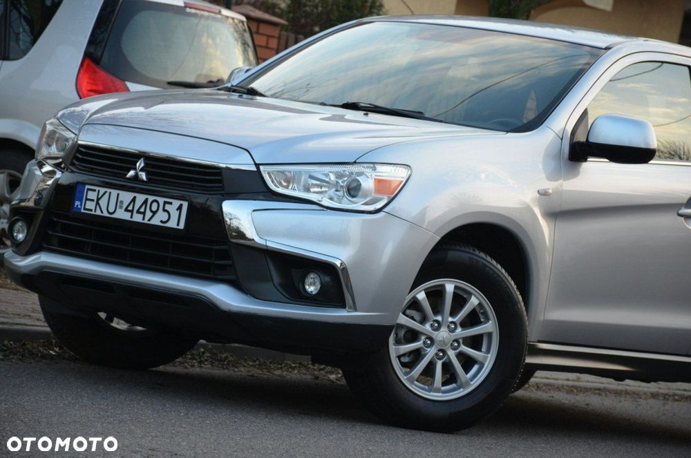 Mitsubishi ASX - 4