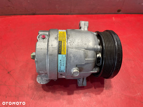 Sprężarka klimatyzacji OPEL VECTRA B 90443840