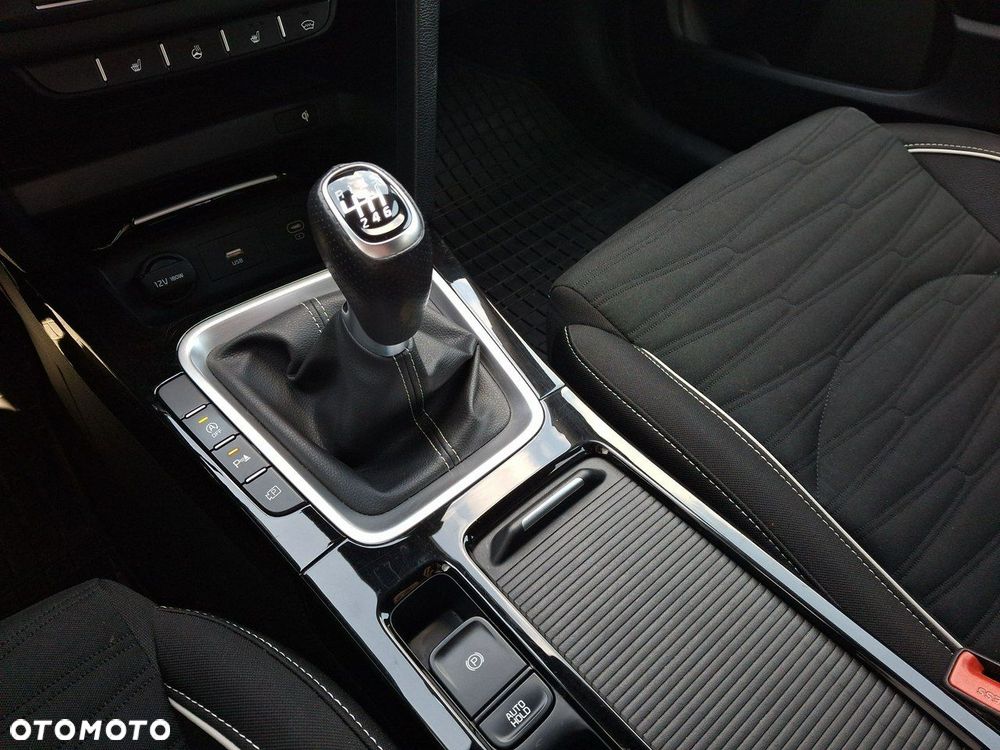 Kia ProCeed 1.5 T-GDI GT Line - 14