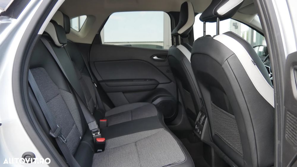 Renault Captur TCe 140 EDC GPF INTENS - 18