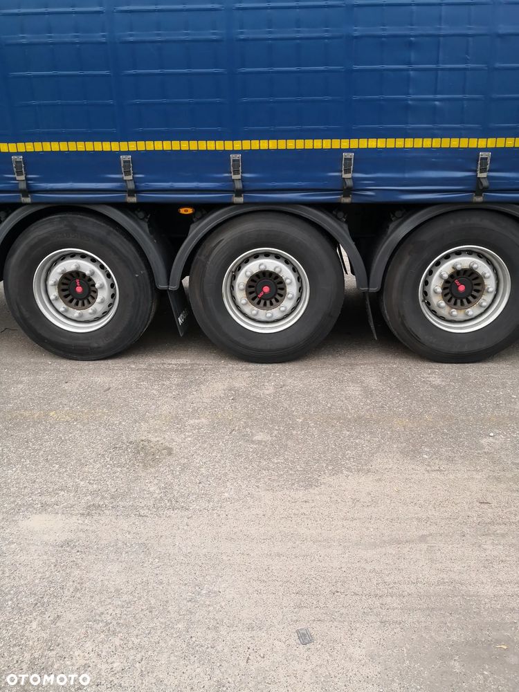 Mercedes-Benz Actros - 15