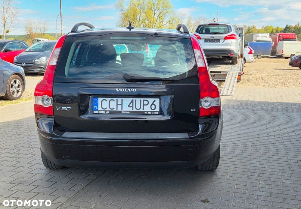 Volvo V50 - 32