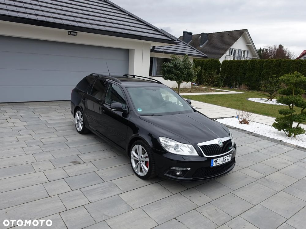 Skoda Octavia 2.0 TDI CR DPF RS - 4