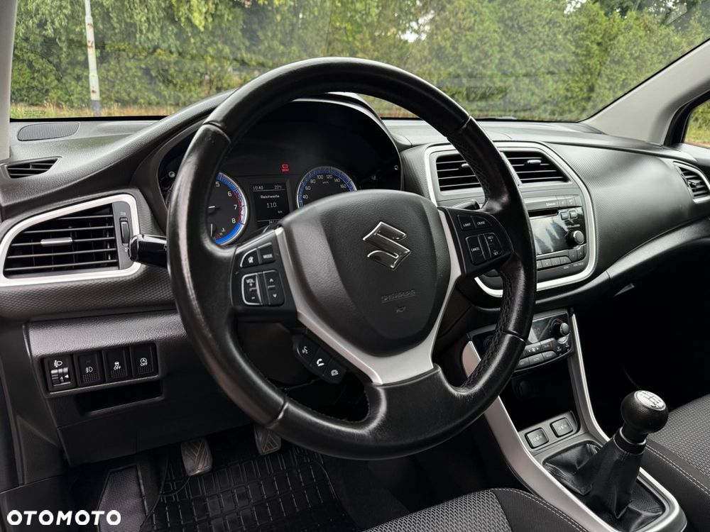 Suzuki SX4 S-Cross 1.6 VVT 4x2 Comfort - 6