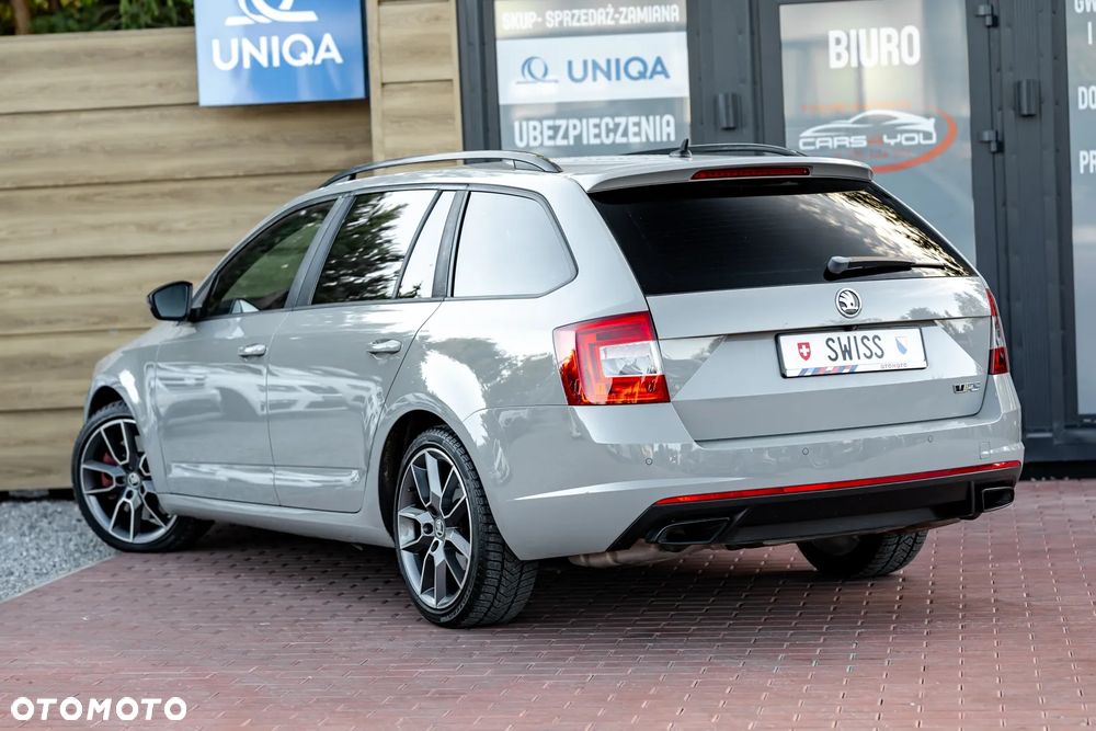 Skoda Octavia 2.0 TSI DSG RS 230 - 10